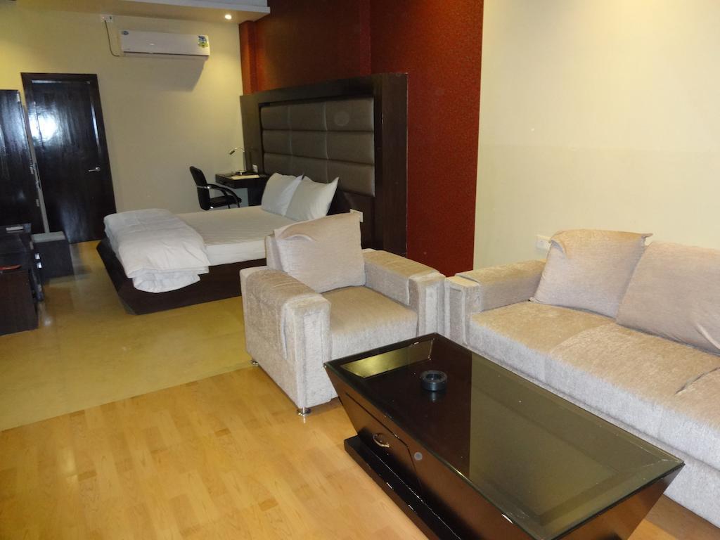 Hardik Resort オルチャ エクステリア 写真